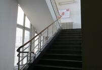 болница